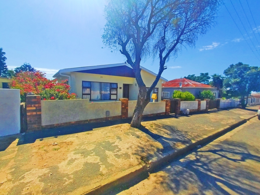 To Let 3 Bedroom Property for Rent in Bredasdorp Western Cape